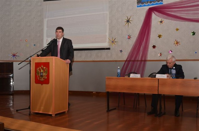 Выступление ведущего семинара В.Ю.Матвеева